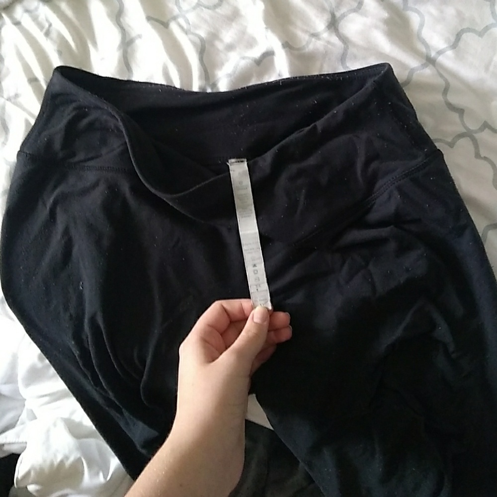 Lululemon leggings size 8